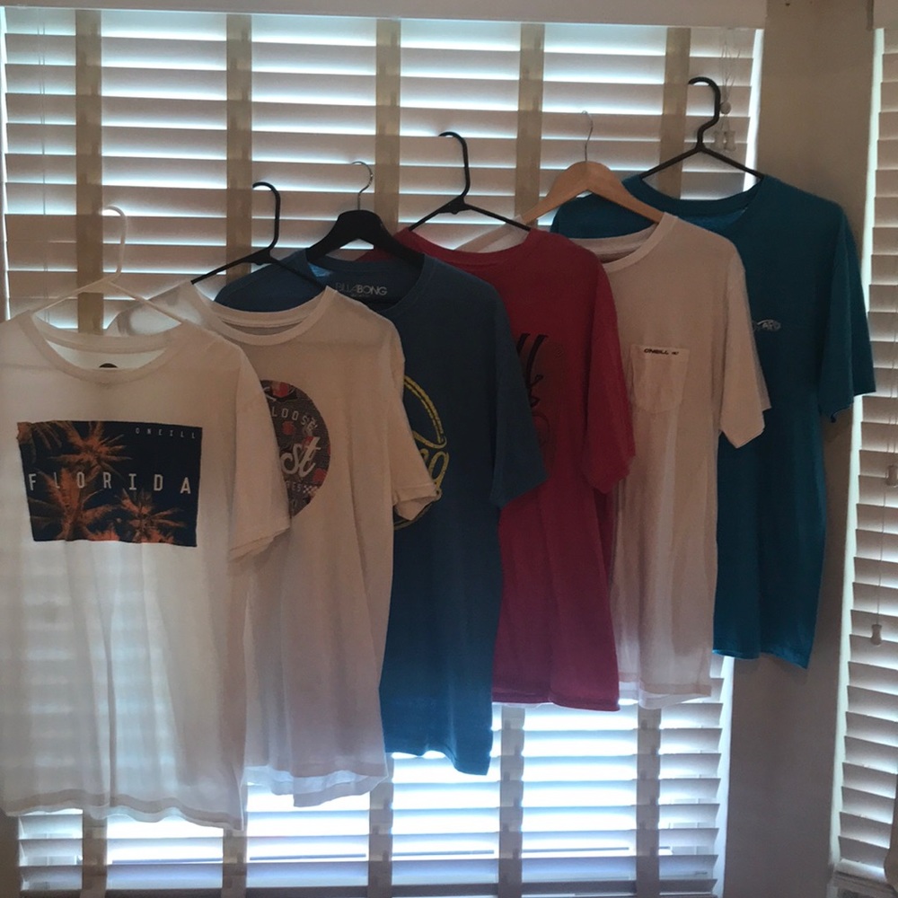 Bundle 6 tshirts. Billabong, O’Neil, Lost, Aftco.